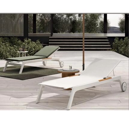 Single Modern Movable Beach Outdoor Lounger